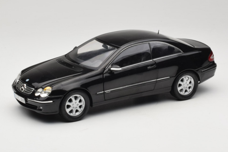 Mercedes CLK C209 Black Metallic Kyosho 1:18 B66962149 Diecast