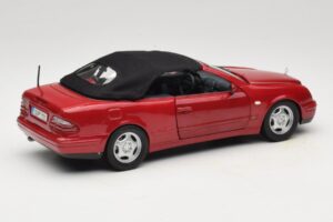 Mercedes CLK A208 Cabriolet Red Anson 1:18 30338 Diecast — photo 3 of 8