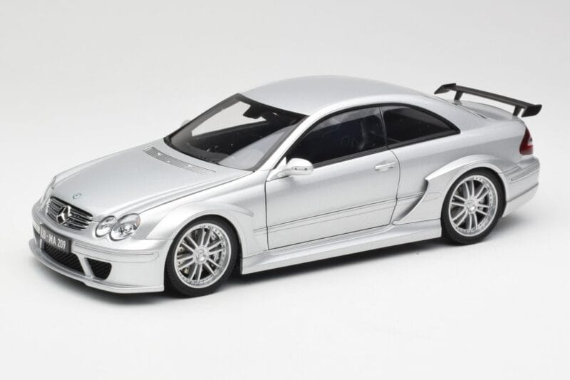 Mercedes AMG CLK DTM Silver Kyosho 1:18 B66962271 Diecast