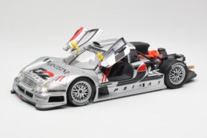 Mercedes CLK GTR #11 Warsteiner AMG FIA GT 1997 Maisto 1:18 B66005232 Diecast — photo 2 of 8