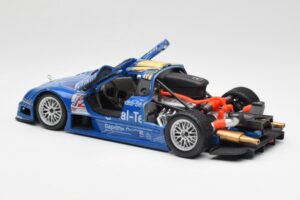 Mercedes CLK GTR #12 Original Teile FIA GT 1999 Maisto 1:18 56036 Diecast — photo 4 of 7