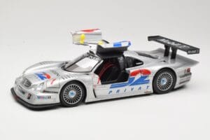Mercedes CLK LM GT1 #1 AMG Mercedes K. Ludwig / R. Zonta FIA GT Championship 1998 Maisto 1:18 56053 Diecast — photo 2 of 8
