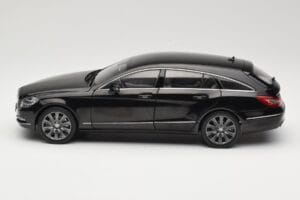 Mercedes CLS Shooting Brake X218 Obsidian Black Norev 1:18 B66960115 Diecast — photo 4 of 8