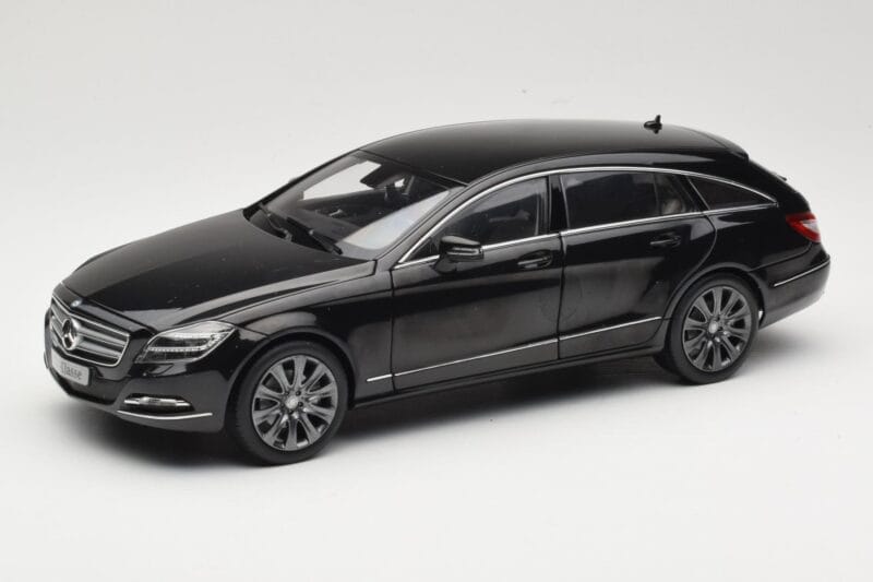 Mercedes CLS Shooting Brake X218 Obsidian Black Norev 1:18 B66960115 Diecast