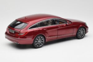 Mercedes CLS Shooting Brake X218 Thulite Red Norev 1:18 B66960116 Diecast — photo 3 of 8