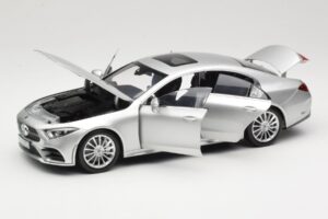 Mercedes CLS C257 Silver Norev 1:18 183489 Diecast — photo 2 of 8