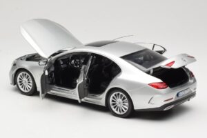 Mercedes CLS C257 Silver Norev 1:18 183489 Diecast — photo 5 of 8
