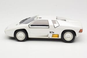 Mercedes CW311 White Metallic BoS Models 1:18 BOS198 Resin — photo 3 of 6