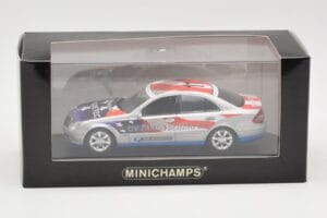 Mercedes E-Class W211 #11 Bluetec Paris-Beijing 2006 Minichamps 1:43 B66962267-R Diecast — photo 4 of 4
