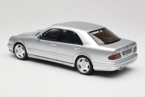 Mercedes E55 AMG W210 Brilliant Silver Otto 1:18 OT459 Resin — photo 5 of 6