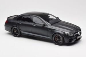 Mercedes AMG E63 S W213 Edition 1 Night Black GT Spirit 1:18 B66963111 Resin — photo 4 of 6