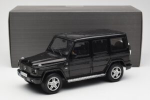 Mercedes G 500 W463 Black Dealer Edition AUTOart 1:18 B66962143 Diecast — photo 8 of 8