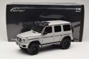 Mercedes G 63 AMG 4x4 Squared Arabian Grey Almost Real 1:18 820829 Diecast — photo 8 of 8