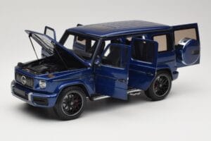 Mercedes G 63 AMG W463 Blue Metallic Minichamps 1:18 110037061 Diecast — photo 2 of 8