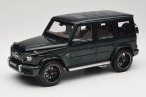 Mercedes G 63 AMG W463 Green Metallic Minichamps 1:18 110037066 Diecast