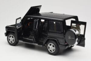 Mercedes G-Class G 500 W463 Smaragd Black Metallic AUTOart 1:18 76101 Diecast — photo 5 of 8