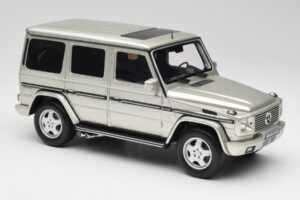 Mercedes G-Class G55 AMG W463 Iridium Silver Otto 1:18 OT1126 Resin — photo 4 of 6