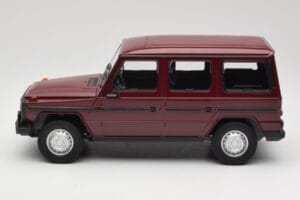 Mercedes G-Class W460 LWB Dark Red Minichamps 1:18 155038102 Diecast — photo 3 of 6