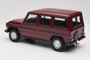 Mercedes G-Class W460 LWB Dark Red Minichamps 1:18 155038102 Diecast — photo 5 of 6