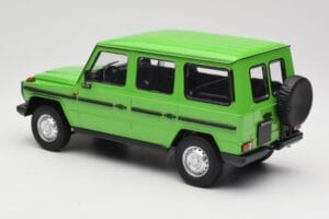 Mercedes G-Class W460 LWB Green Minichamps 1:18 155038101 Diecast — photo 5 of 6