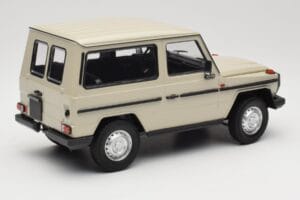Mercedes G-Class W460 SWB Grey Metallic Minichamps 1:18 155038004 Diecast — photo 2 of 6