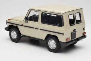 Mercedes G-Class W460 SWB Grey Metallic Minichamps 1:18 155038004 Diecast — photo 5 of 6