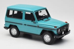 Mercedes G-Class W460 SWB Turquoise Minichamps 1:18 155038001 Diecast — photo 4 of 6