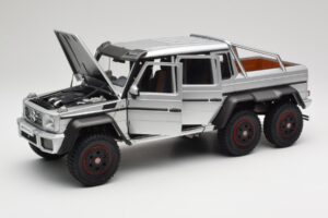 Mercedes AMG G63 W463 6x6 Iridium Silver AUTOart 1:18 76301 Composite — photo 2 of 8
