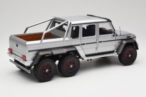 Mercedes AMG G63 W463 6x6 Iridium Silver AUTOart 1:18 76301 Composite — photo 3 of 8