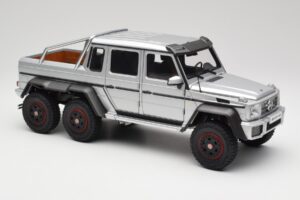 Mercedes AMG G63 W463 6x6 Iridium Silver AUTOart 1:18 76301 Composite — photo 6 of 8