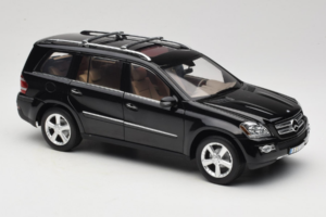 Mercedes GL X164 Obsidian Black Minichamps 1:18 B66962334 Diecast — photo 6 of 8