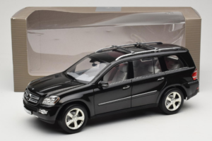 Mercedes GL X164 Period Brown Minichamps 1:18 B66962336 Diecast — photo 8 of 8