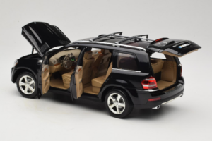 Mercedes GL X164 Tanzanite Blue Minichamps 1:18 B66962335 Diecast — photo 5 of 8