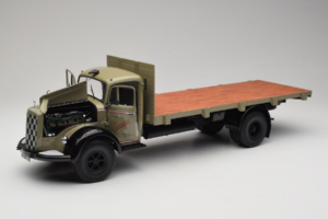 Mercedes L6600 Rungewagen Grey Black Minichamps 1:18 109031050-R1 Diecast — photo 2 of 9