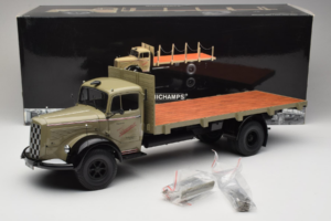 Mercedes L6600 Rungewagen Grey Black Minichamps 1:18 109031050-R1 Diecast — photo 9 of 9