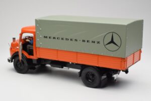 Mercedes L911 Orange Schuco 1:18 450044700 Diecast — photo 5 of 8