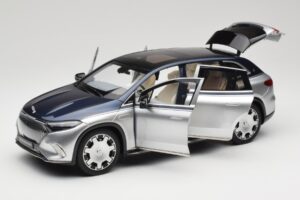 Mercedes Maybach EQS 680 V297 Blue NZG 1:18 1060/23 Diecast — photo 2 of 8