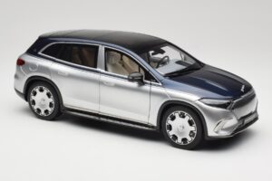 Mercedes Maybach EQS 680 V297 Blue NZG 1:18 1060/23 Diecast — photo 6 of 8