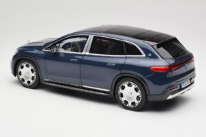 Mercedes Maybach EQS 680 V297 Dark Blue NZG 1:18 B66960593 Diecast — photo 7 of 8