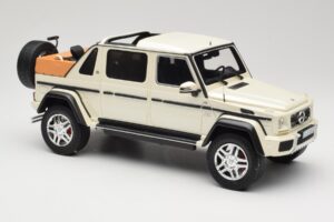 Mercedes Maybach G650 Landaulet W463 White Schuco 1:18 450017800 Diecast — photo 4 of 6