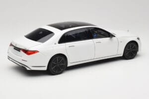 Mercedes Maybach S 680 X223 Diamond White Norev 1:18 B66960666 Diecast — photo 3 of 8
