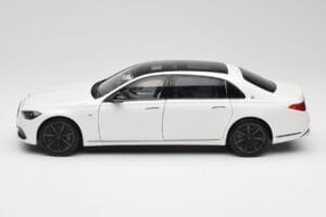 Mercedes Maybach S 680 X223 Diamond White Norev 1:18 B66960666 Diecast — photo 4 of 8