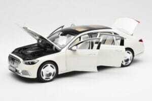 Mercedes Maybach S680 4Matic X223 Diamond White Norev 1:18 183918 Diecast — photo 2 of 8