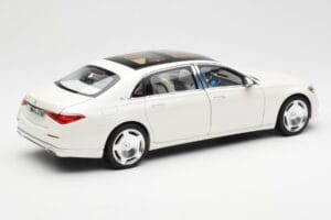 Mercedes Maybach S680 4Matic X223 Diamond White Norev 1:18 183918 Diecast — photo 3 of 8