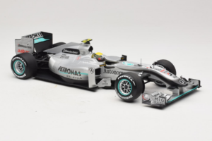 Mercedes MGP W01 #4 N. Rosberg Mercedes GP 2010 Minichamps 1:18 110100004 Diecast — photo 4 of 7