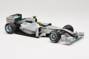 Mercedes MGP W01 #4 N. Rosberg Mercedes GP Showcar 2010 Minichamps 1:18 150100074 Diecast — photo 4 of 7