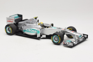 Mercedes MGP W02 #8 N. Rosberg Mercedes GP 2011 Minichamps 1:18 110110008 Diecast — photo 4 of 7