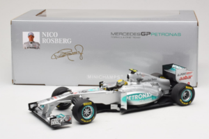 Mercedes MGP W02 #8 N. Rosberg Mercedes GP 2011 Minichamps 1:18 110110008 Diecast — photo 7 of 7