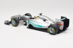 Mercedes MGP W02 #8 N. Rosberg Mercedes GP Showcar 2011 Minichamps 1:18 110110078 Diecast — photo 5 of 7