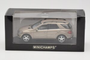 Mercedes ML W164 Copper Metallic Minichamps 1:43 ML002 Diecast — photo 4 of 4